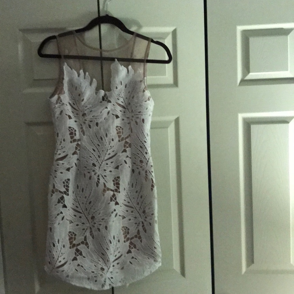 Size medium white and nude lace dress Forever 21
